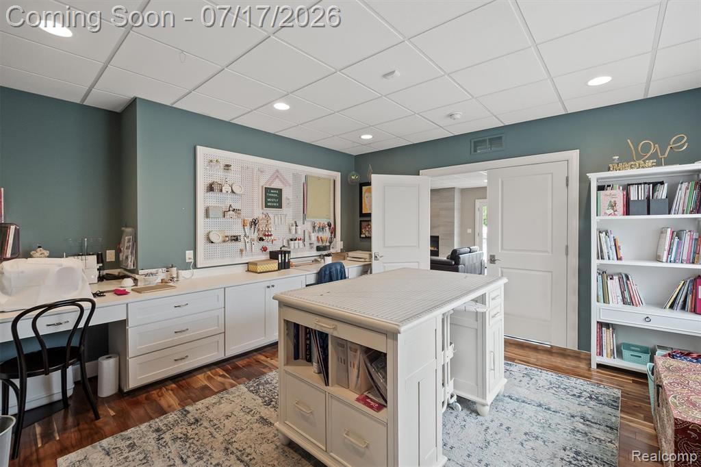 602 Wellington Circle, Rochester Hills, MI 48309 — Photo 33