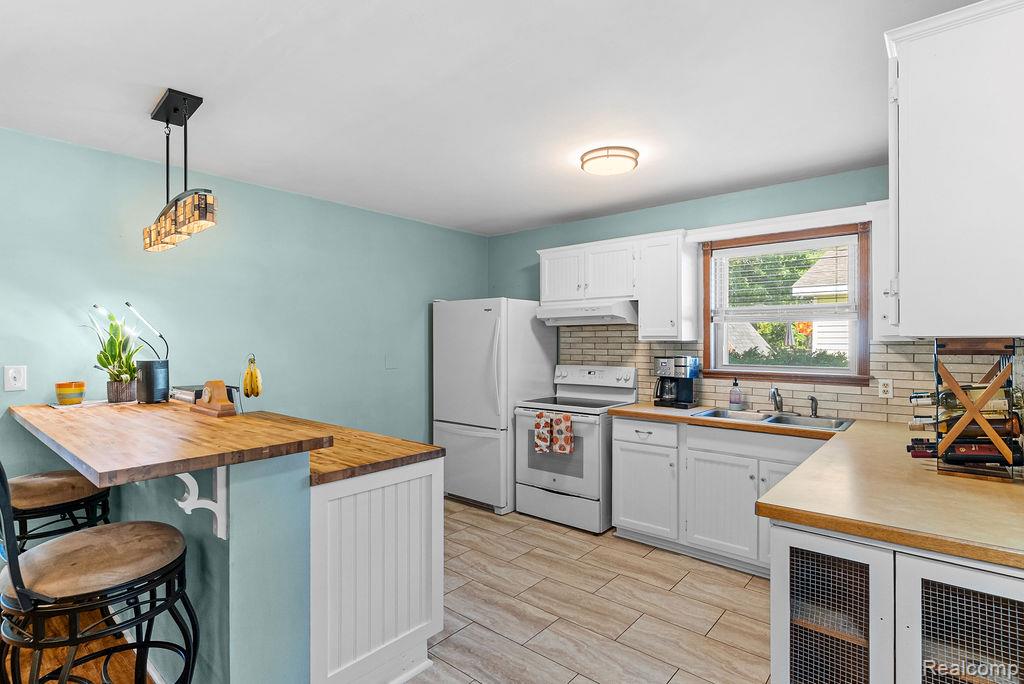 4323 Moonlight Drive, Holly, MI 48442 — Photo 11
