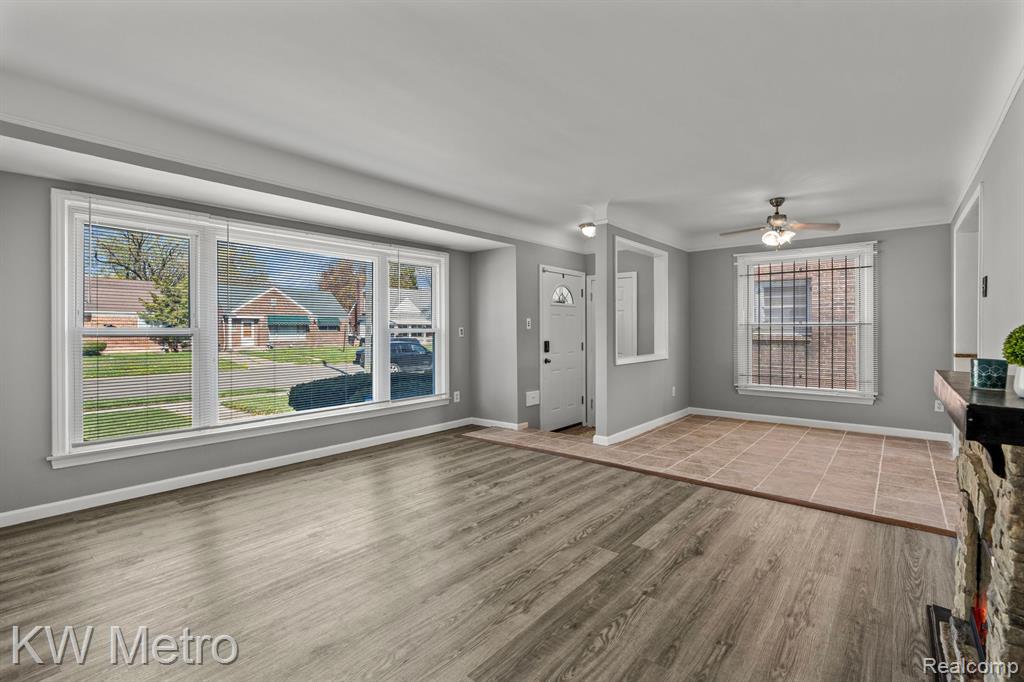 9226 GRANDVILLE Avenue, Detroit, MI 48228 — Photo 4