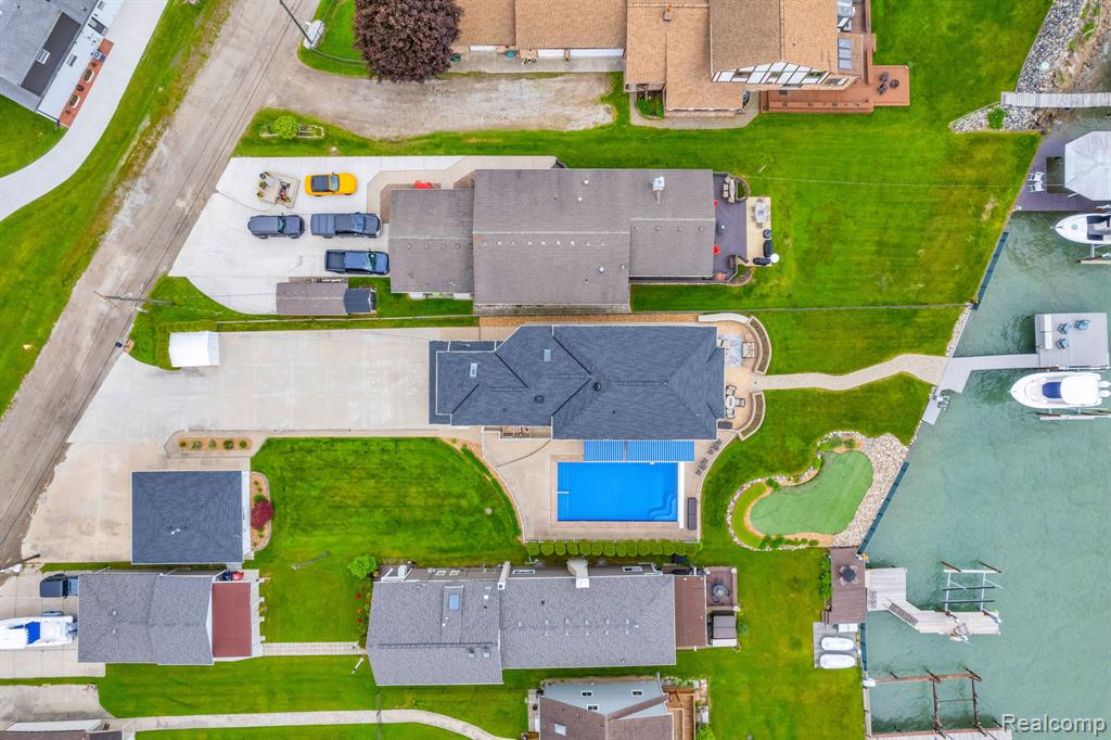 49370 Bay Lane, Chesterfield, MI 48047 — Photo 4