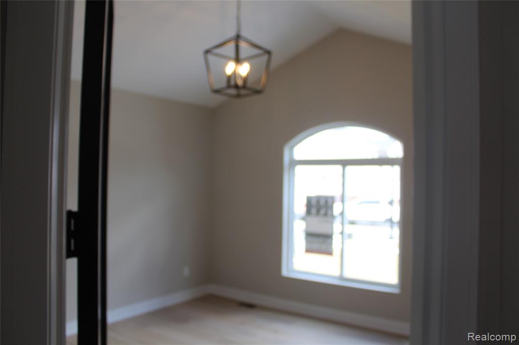 50315 Arcadia Drive, Macomb, MI 48042 — Photo 16