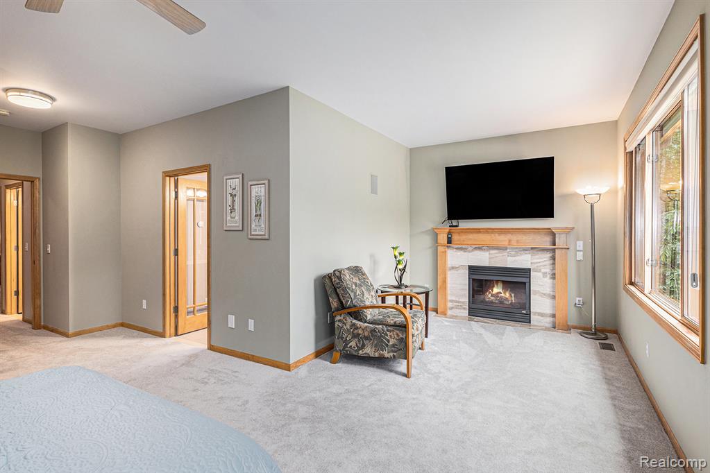 4301 Rolling Acres Drive, Hartland, MI 48353 — Photo 20