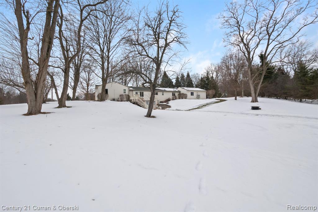 21412 Holmbury Road, Northville, MI 48167 — Photo 53