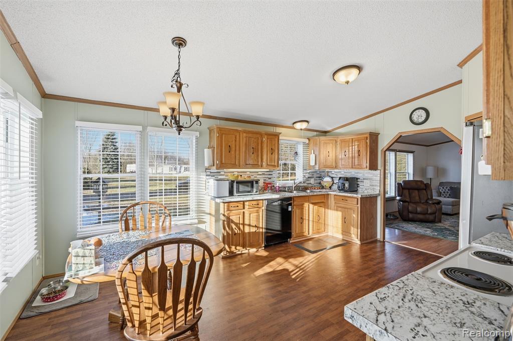 13330 Nelson Road, Bath, MI 48808 — Photo 9