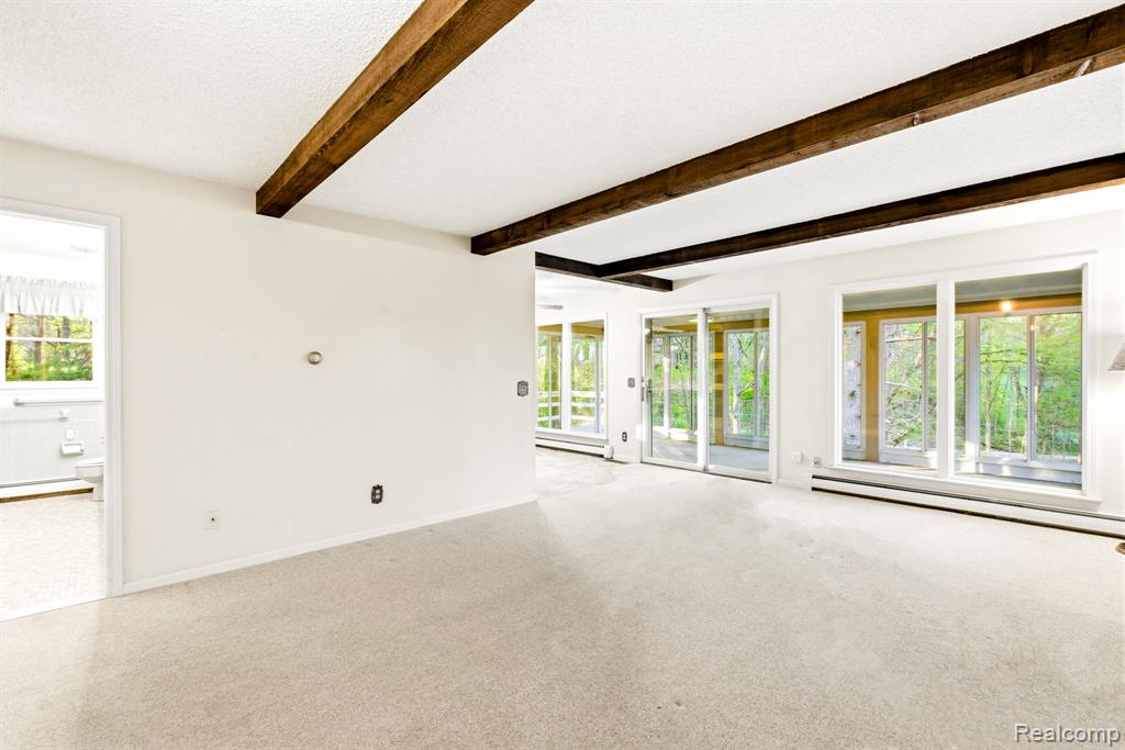 5208 N Hillcrest Drive, MI 48049 — Photo 9