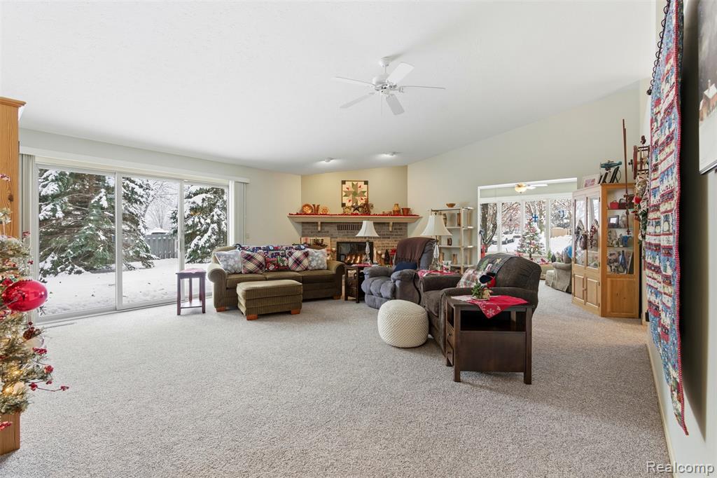 68 Pine Grove Drive, Frankenmuth, MI 48734 — Photo 11