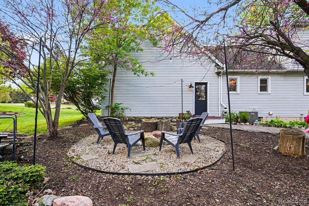 5600 Chestnut Hill Drive, Clarkston, MI — Photo 36