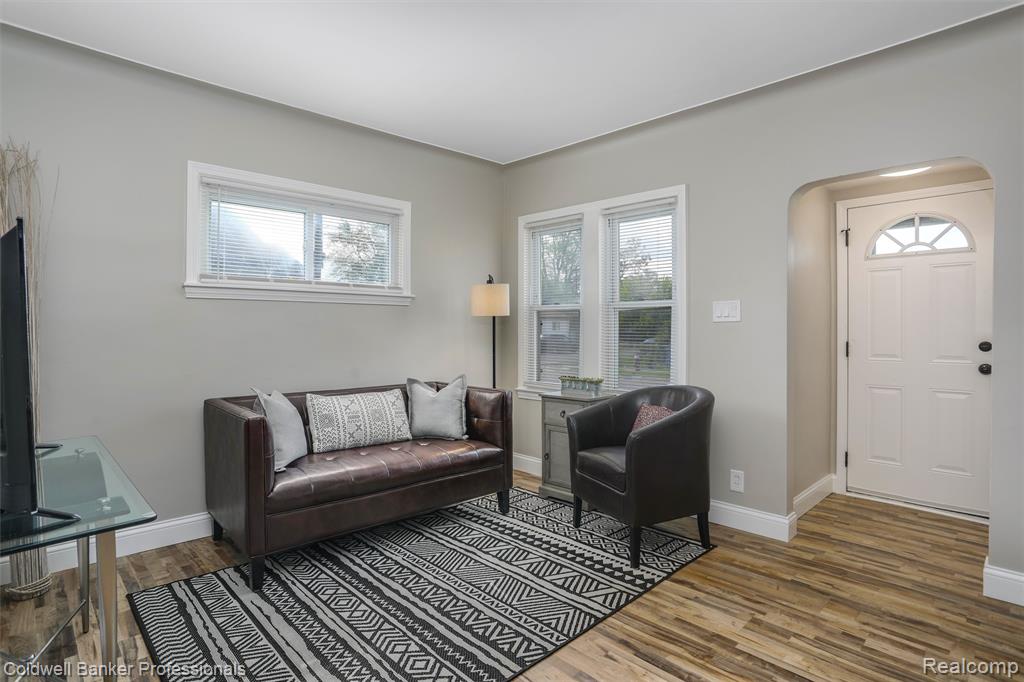 7283 Lozier Avenue, Warren, MI 48091 — Photo 5