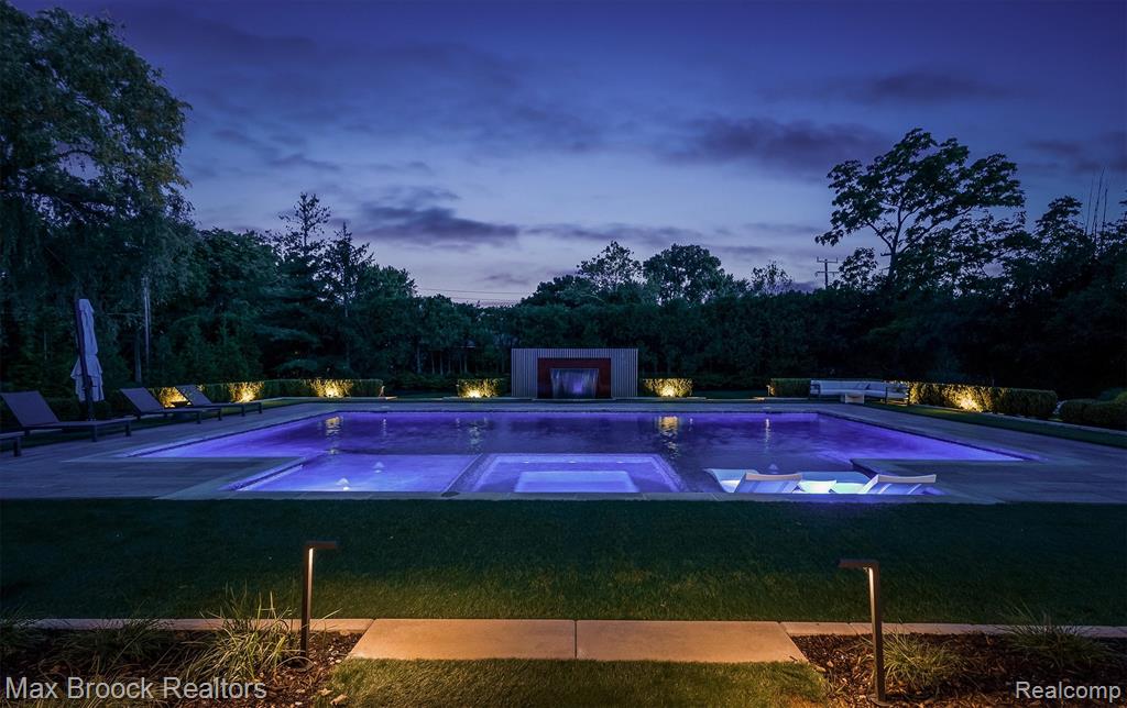 7400 Parkstone Lane, Bloomfield Hills, MI 48301 — Photo 5