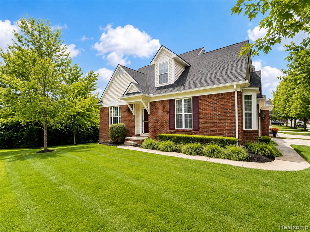 41544 Oconnor Lane, Novi, MI 48377 — Photo 33