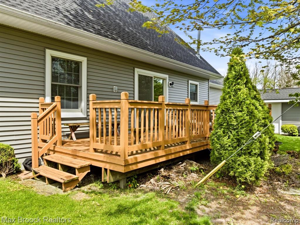 1561 S Delano Street, St. Clair, MI 48079 — Photo 40