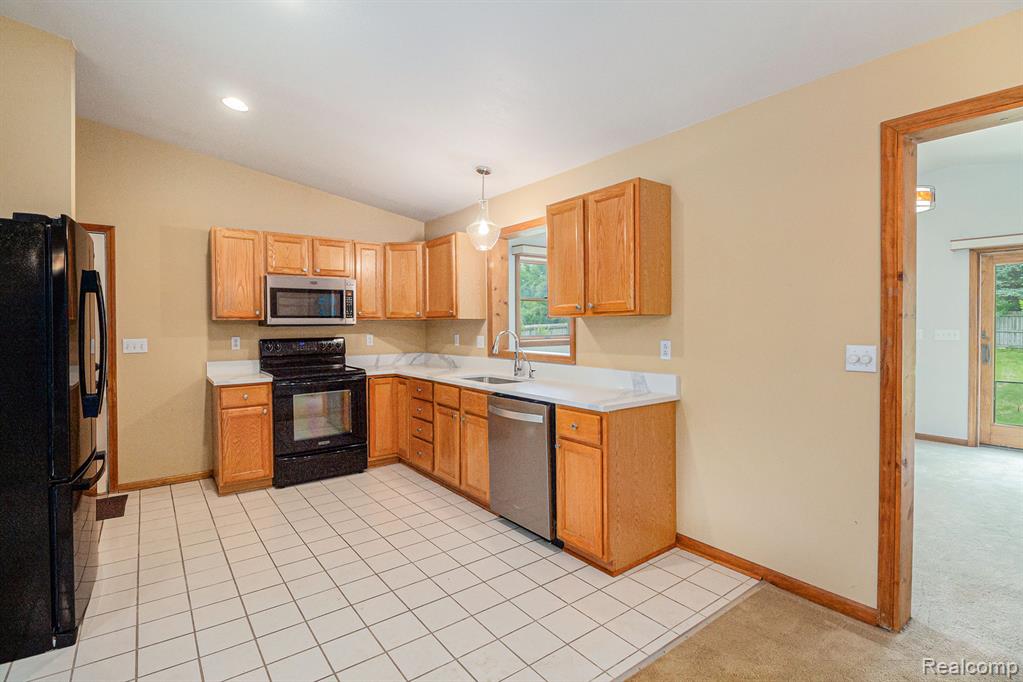 5511 Wakefield Road, Grand Blanc, MI 48439 — Photo 9