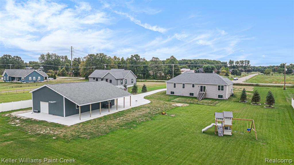 8309 Almont Road, Almont, MI 48003 — Photo 31