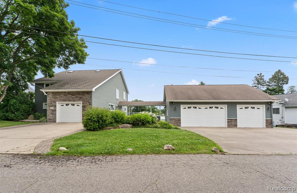 6628 Longworth Drive, Waterford, MI — Photo 28