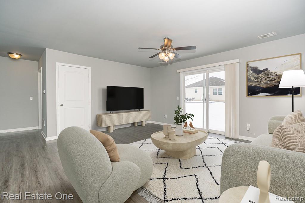 2249 Legacy Drive, Burton, MI 48519 — Photo 9