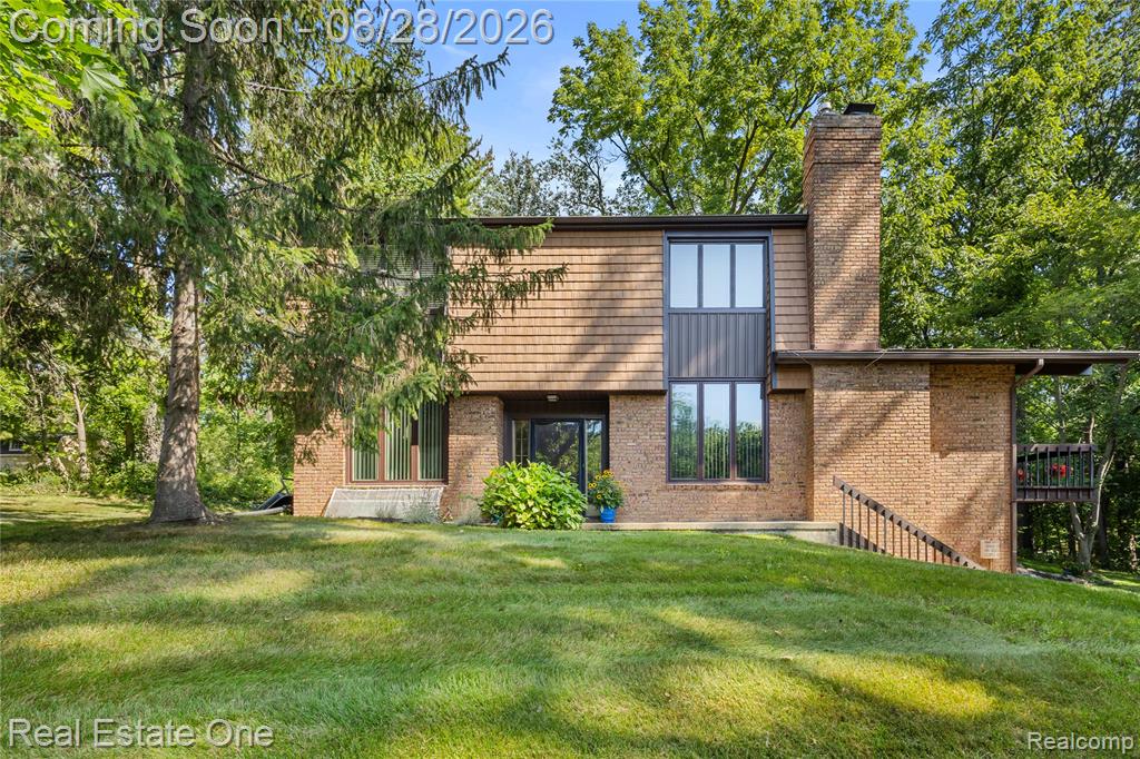 101 Wimberly Drive, Rochester Hills, MI 48306