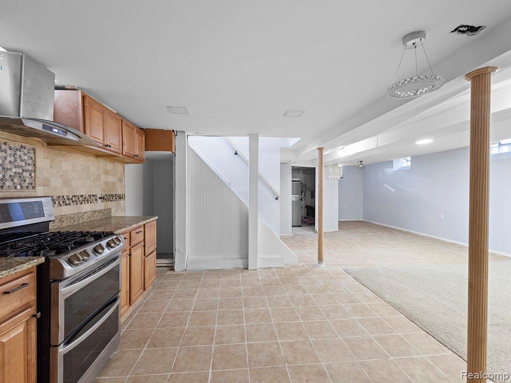 6435 Centralia Street, Dearborn Heights, MI 48127 — Photo 27