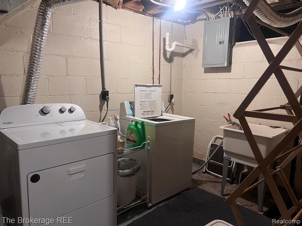 5432 GENESEE Road, Lapeer, MI 48446 — Photo 61