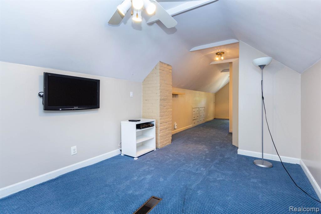 4237 Wakefield Road, Berkley, MI 48072 — Photo 14