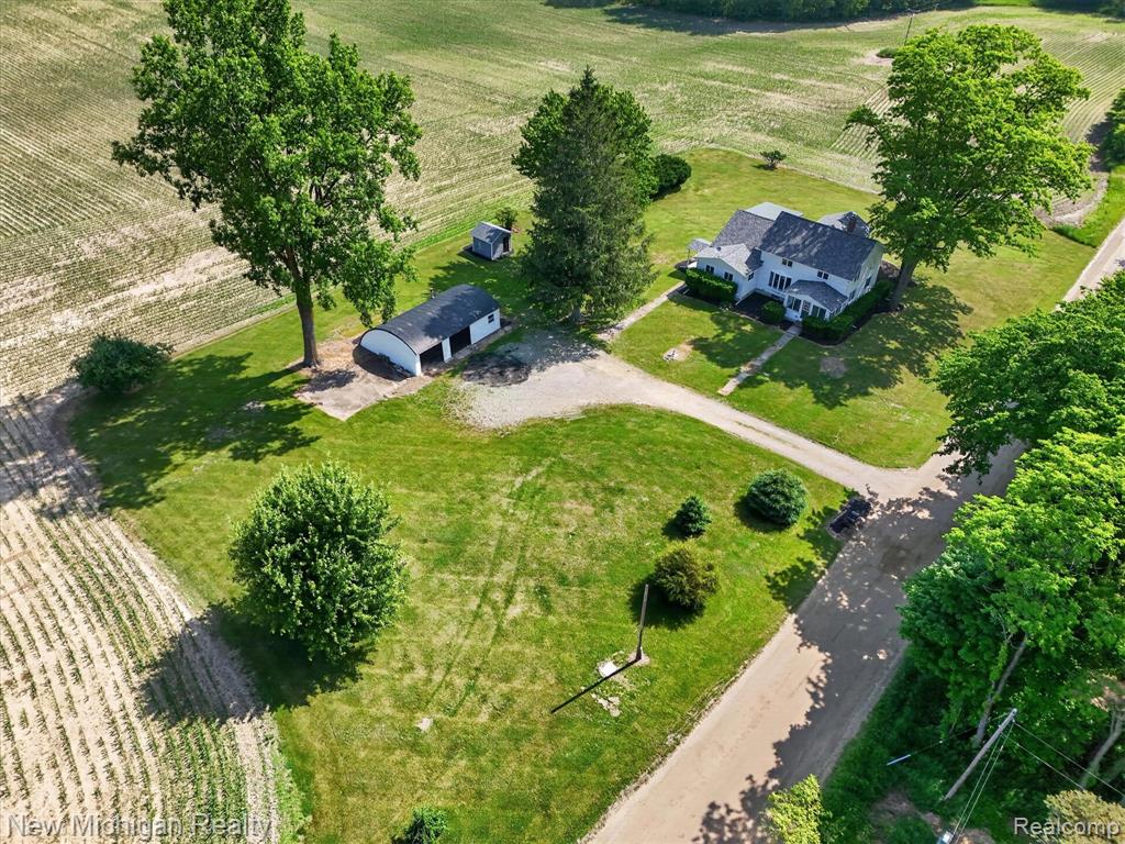 11374 Lahring Road, Byron, MI 48418 — Photo 57