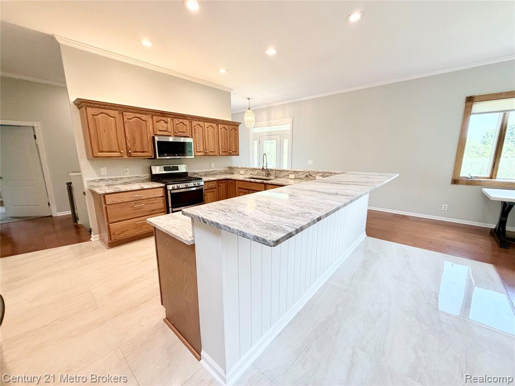5484 Wakefield Road, Grand Blanc, MI 48439 — Photo 10