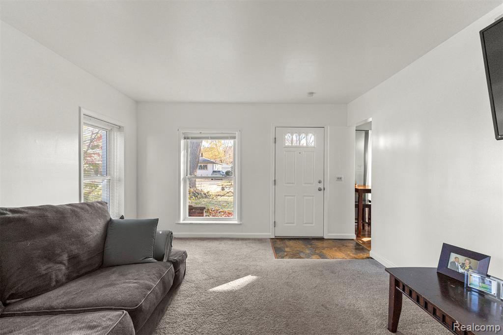 4494 Huron Street, Dearborn Heights, MI 48125 — Photo 8