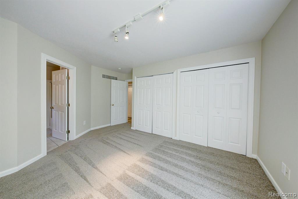 850 VILLAGE PINE Lane, Ortonville, MI 48462 — Photo 44