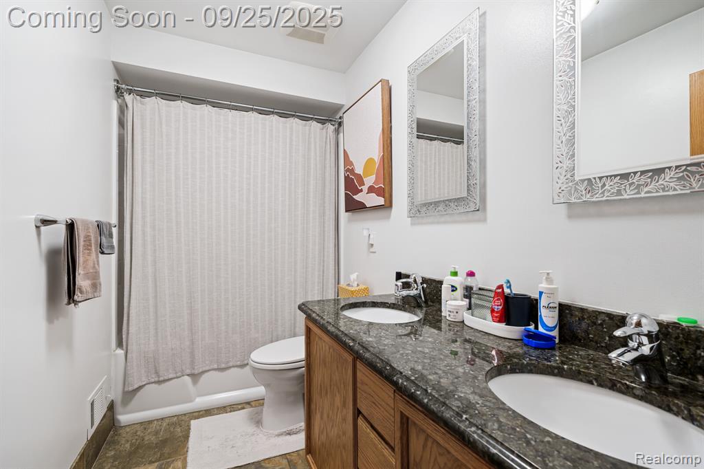 42733 Heydenreich Road, Clinton Twp, MI 48038 — Photo 24