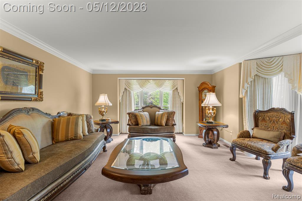 30060 Bristol Lane, Bingham Farms, MI 48025 — Photo 16