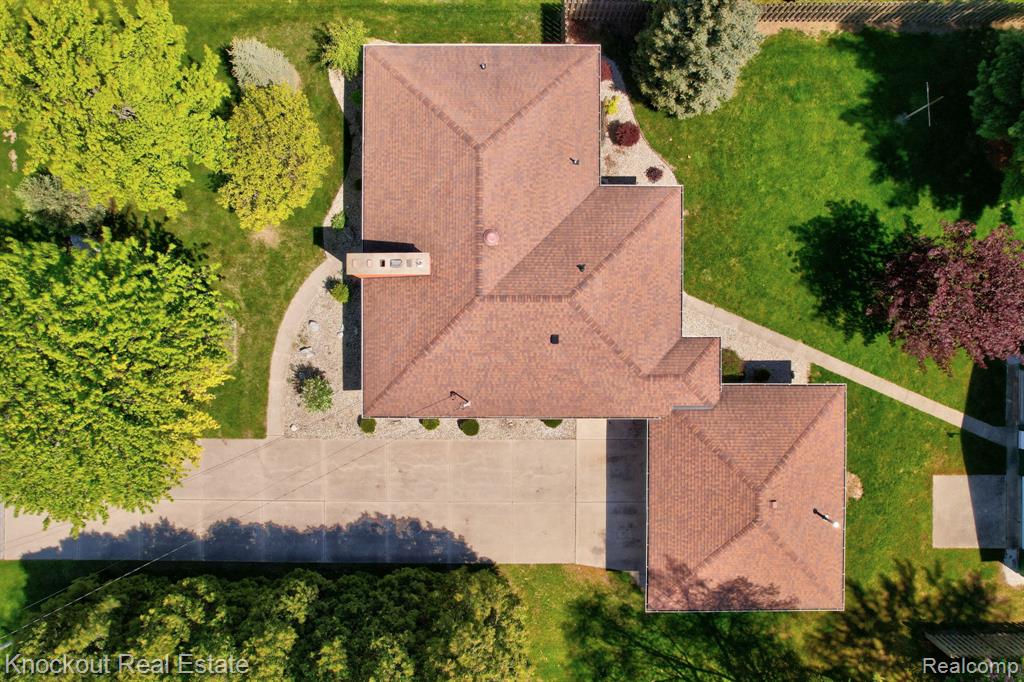 275 S Airport Road, Saginaw, MI 48601 — Photo 55