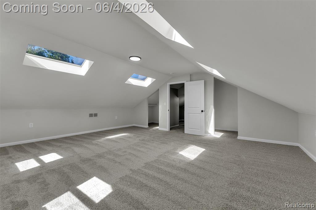 2890 Beland Avenue, Keego Harbor, MI 48320 — Photo 29