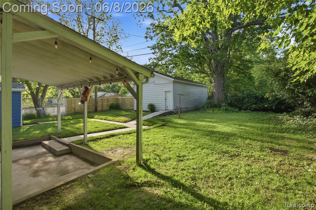 213 MAPLE Street, Ypsilanti, MI 48198 — Photo 5