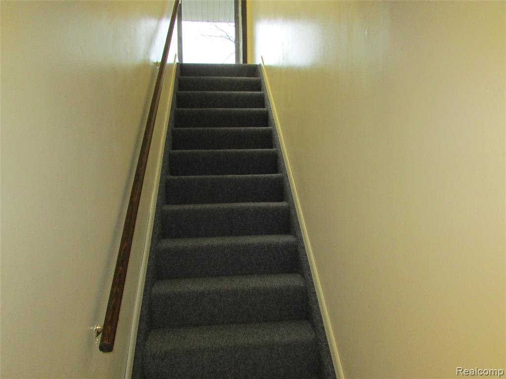 8590 N CANTON CENTER Road, Canton, MI 48187 — Photo 14