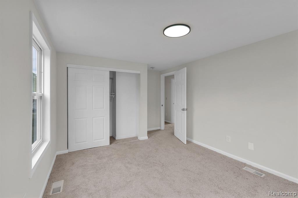 6530 Madison Street, Taylor, MI 48180 — Photo 28