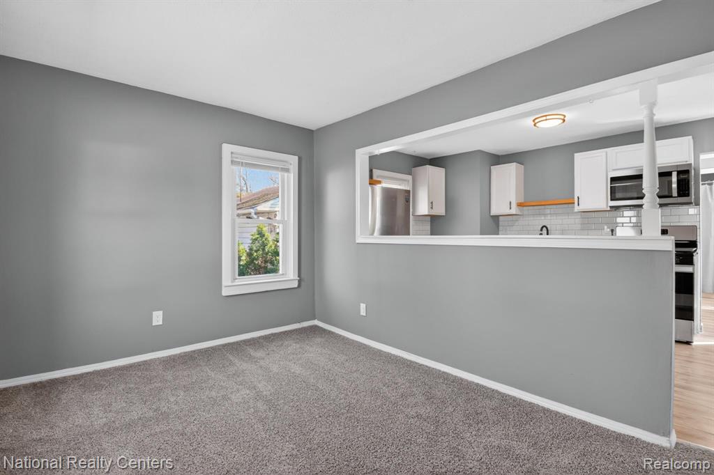 5864 N Harvey Street, Westland, MI — Photo 10