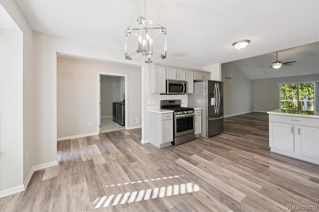 816 Nelsons Ridge Drive, Howell, MI 48843 — Photo 11