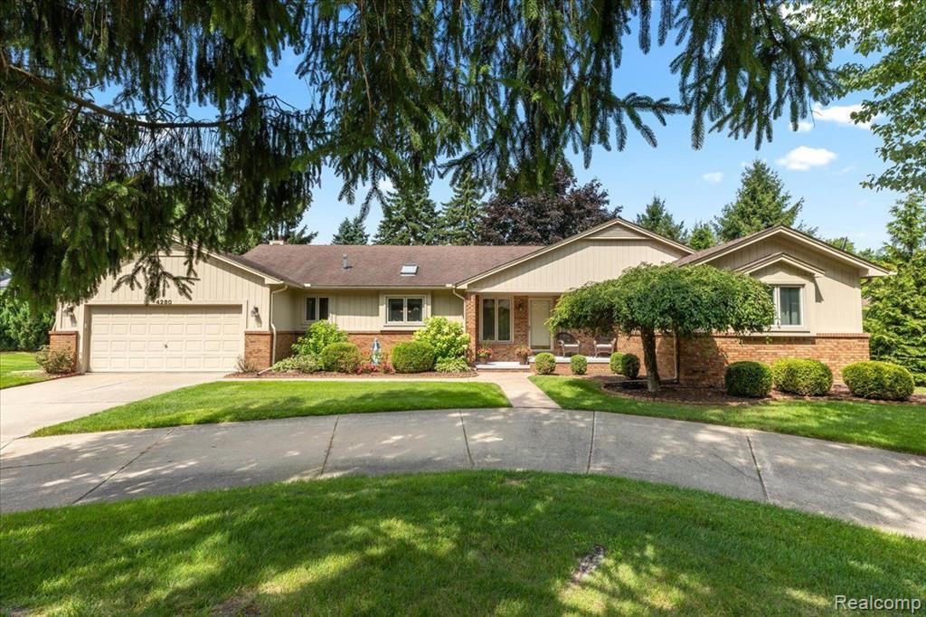 4280 ELIZABETH Lane, Walled Lake, MI 48390 — front exterior