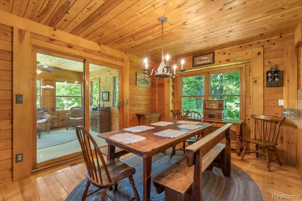4710 Ormond Road, Davisburg, MI 48350 — Photo 8