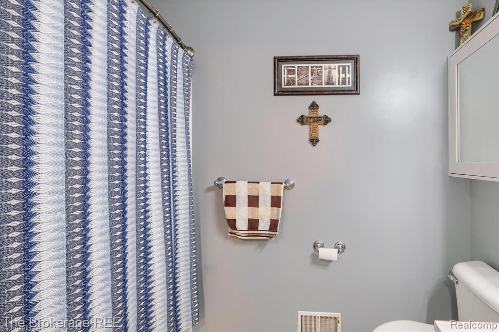 4432 N Belsay Road, Flint, MI 48506 — Photo 54