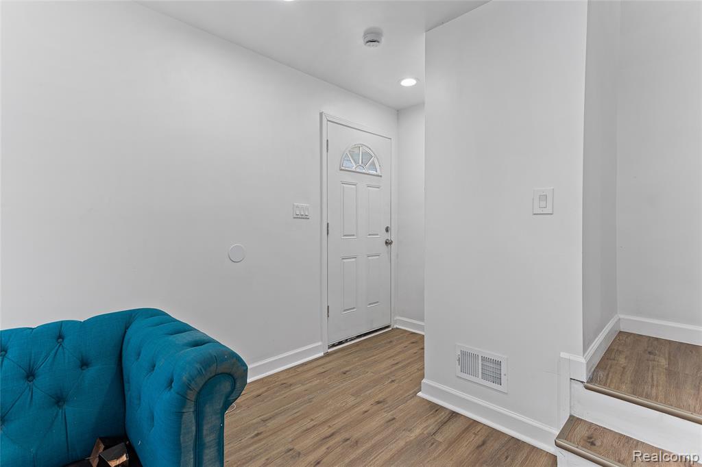 5739 Barham Street, Detroit, MI 48224 — Photo 4