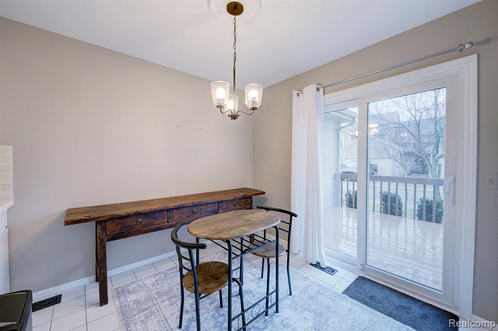9329 EASTWIND Drive, Livonia, MI 48150 — Photo 20