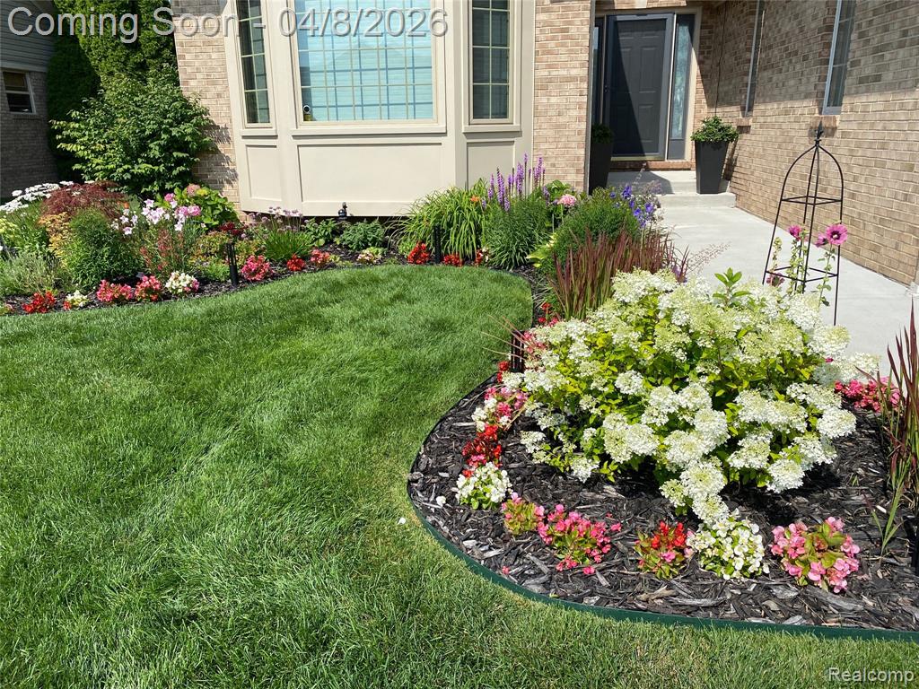 33292 Mallard Drive, Rockwood, MI — Photo 37