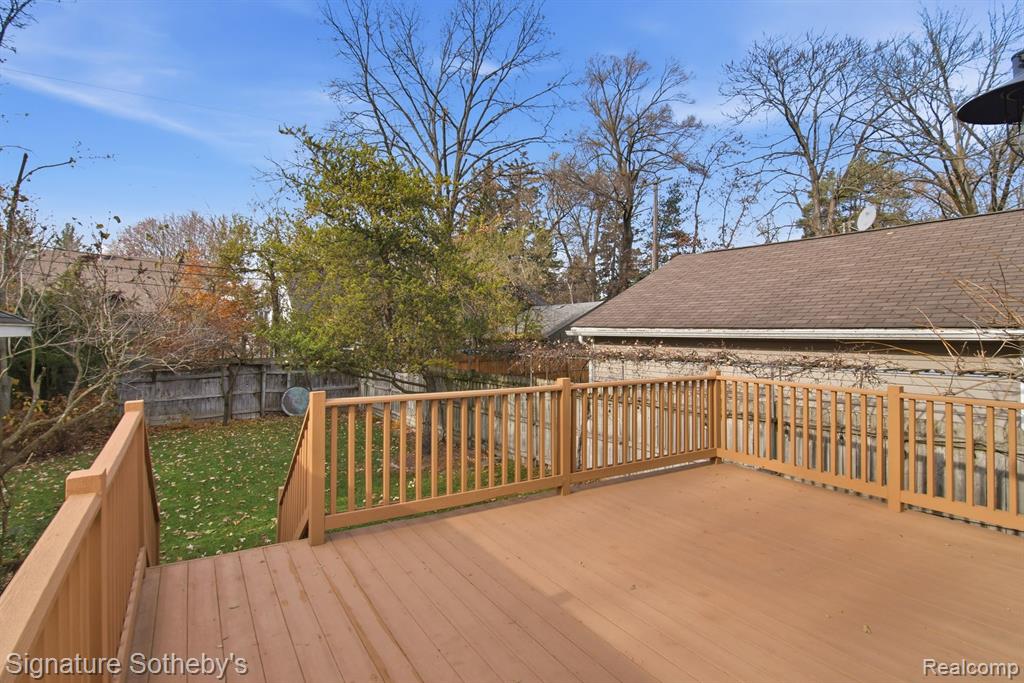 923 N Center Street, Royal Oak, MI 48067 — Photo 24