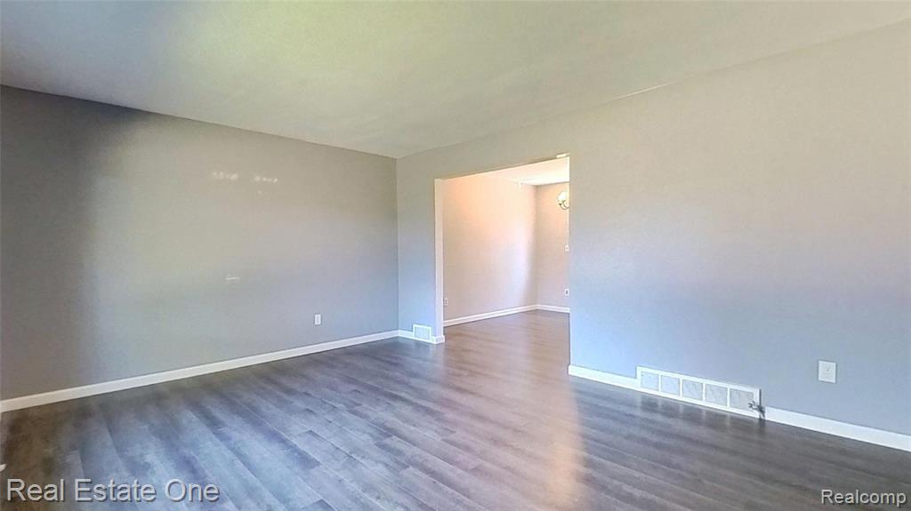 41744 Mae Wood Drive, Sterling Heights, MI 48313 — Photo 16