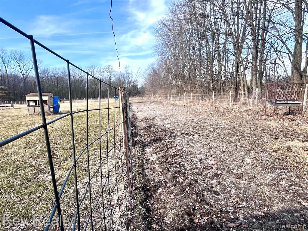 40030 WILLIS Road, Belleville, MI 48111 — Photo 14