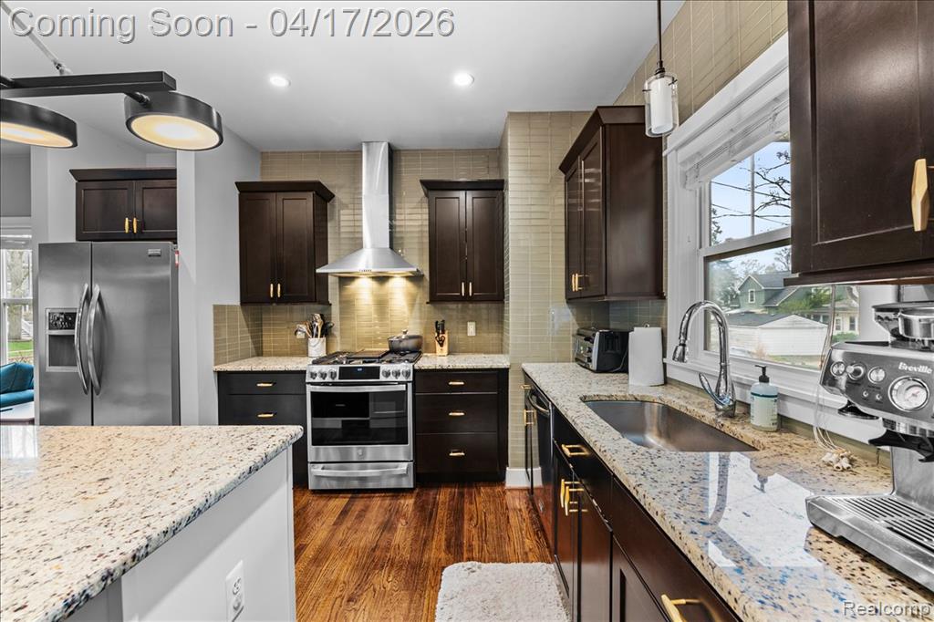 903 Hilldale Drive, Royal Oak, MI 48067 — Photo 9