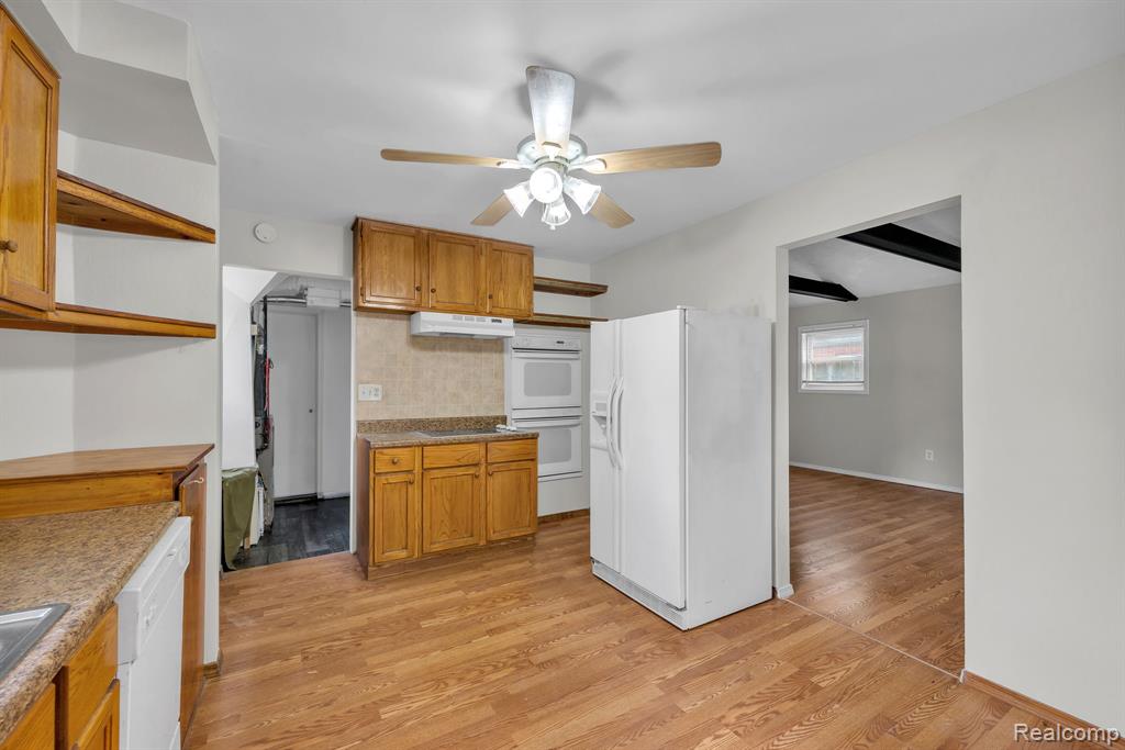 4934 McKinley Street, Dearborn Heights, MI 48125 — Photo 13