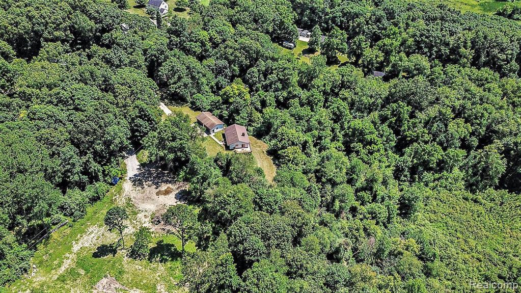 8050 Mester Road, Chelsea, MI 48118 — Photo 18