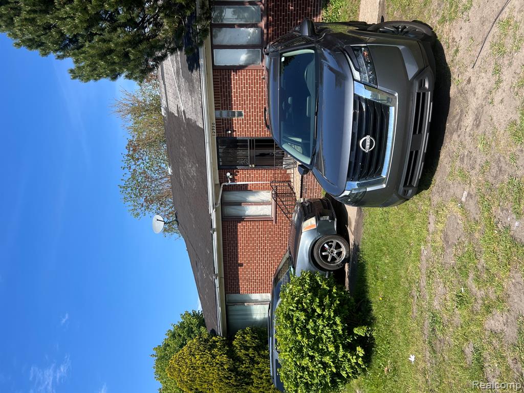 12940 -12950 John R Street, Highland Park, MI 48203