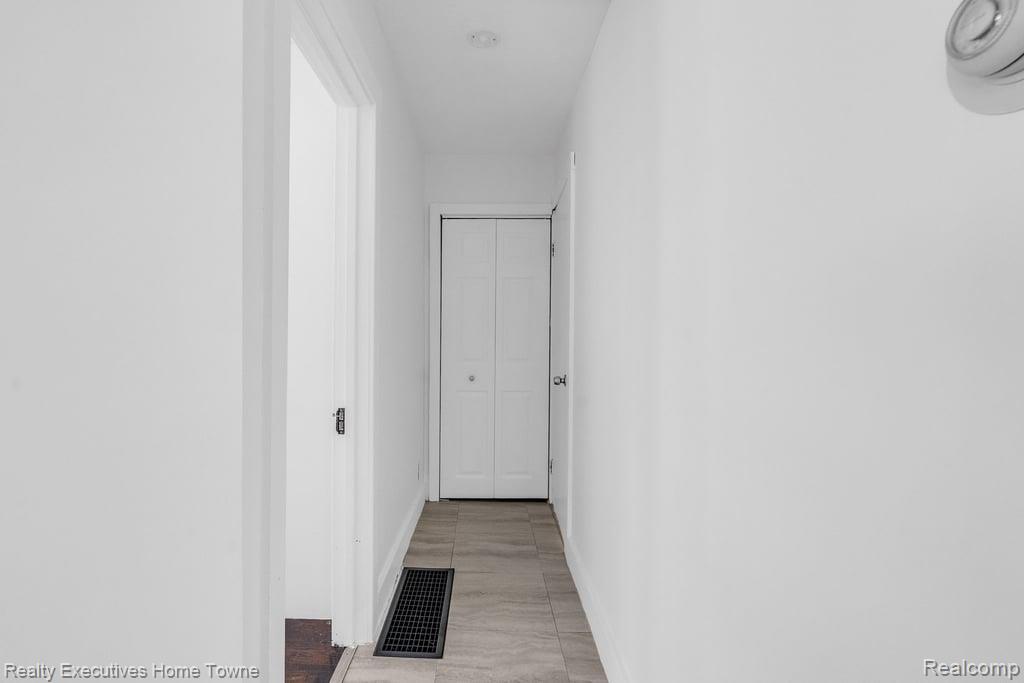 2720 Walnut Street, Port Huron, MI 48060 — Photo 15